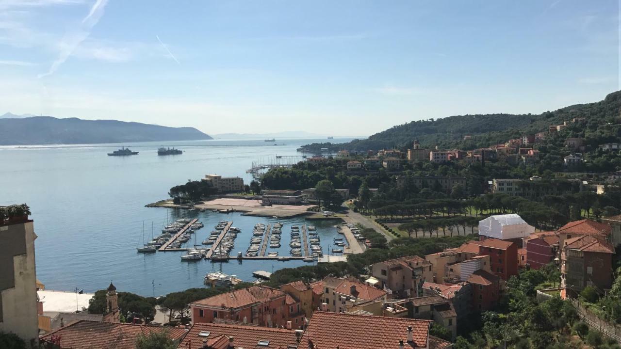 Jolly Roger Affittacamere La Spezia Ngoại thất bức ảnh